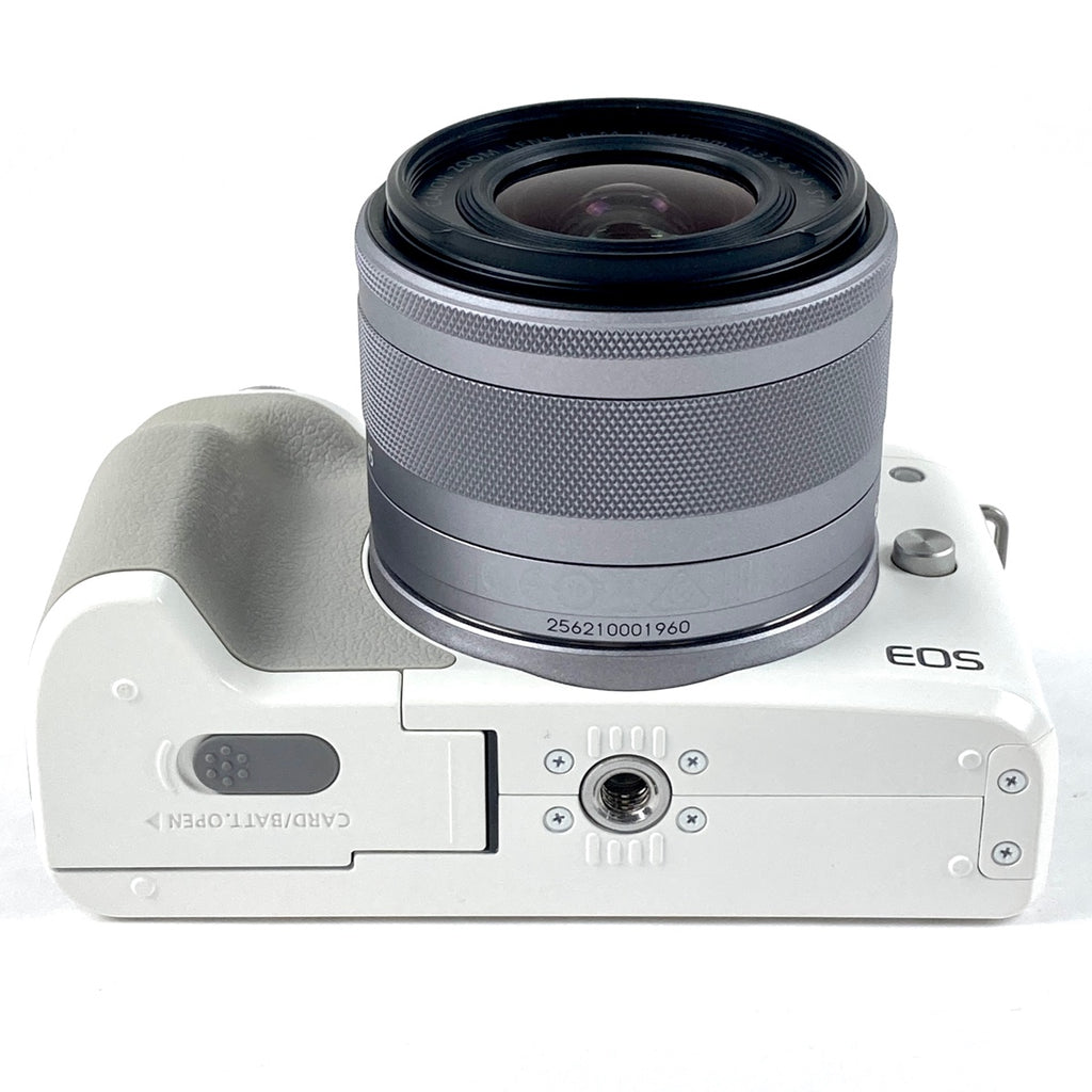 キヤノン Canon EOS Kiss M2 ホワイト ＋ EF-M 15-45mm F3.5-6.3 IS STM［ジャンク品］ デジタル ミラーレス 一眼カメラ 【中古】