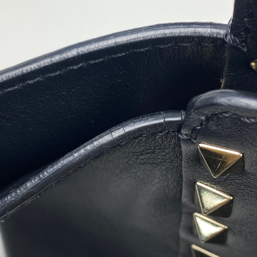 【最終値引き】 ヴァレンティノ・ガラヴァーニ ロックスタッズ ハンドバッグ 2WAY ショルダーバッグ ハンドバッグ レザー ブラック レディース 【中古】 brbag