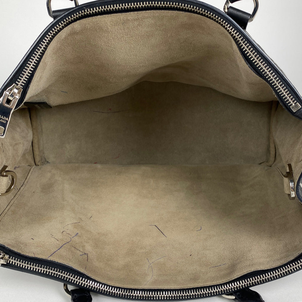 プラダ ロゴプレート ハンドバッグ パンチング トートバッグ ハンドバッグ レザー ブラック レディース 【中古】brbag
