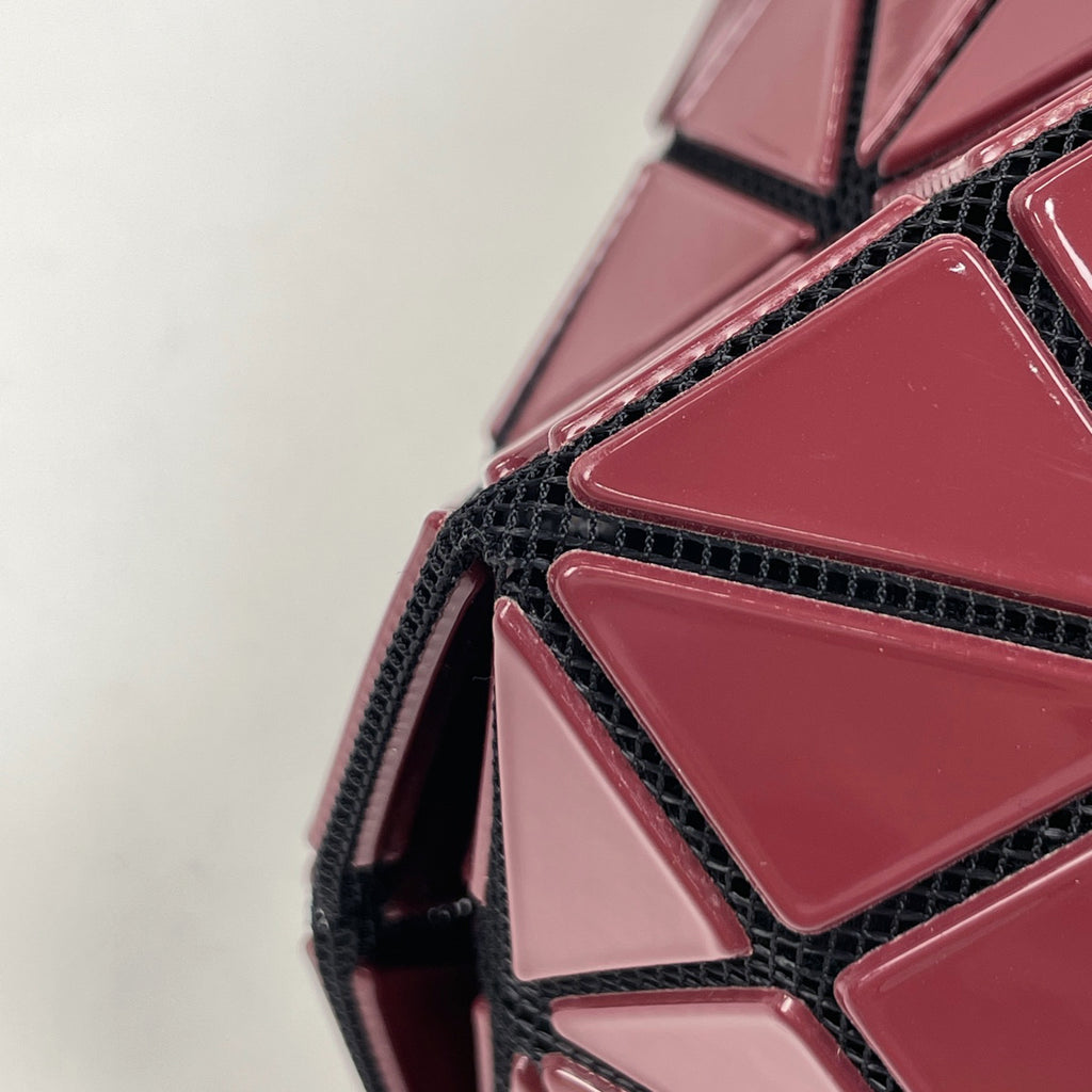 イッセイミヤケ バオバオ ショルダーバッグ 巾着型 ショルダーバッグ PVC ボルドー レディース 【中古】brbag