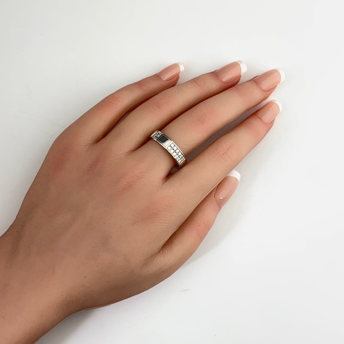 ハリーウィンストン トラフィックアクセントバンドリングラージ