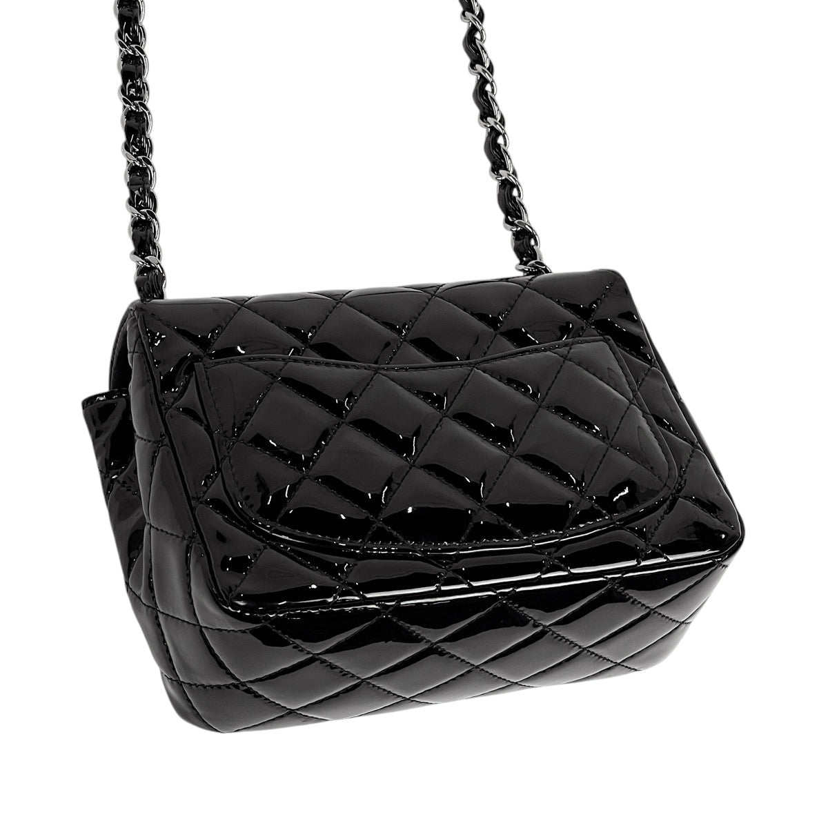 シャネル マトラッセ エナメル パテント レザー ウエスト ボディ バッグ CHANEL - CHANEL シャネル マトラッセ ココマーク ベルトバッグ