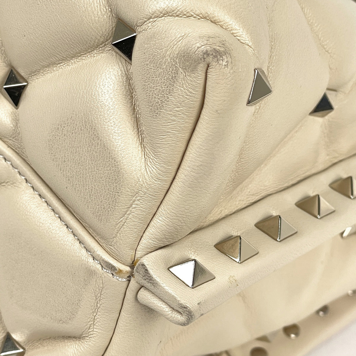 バイセル公式】ヴァレンティノ・ガラヴァーニ ロゴ ロックスタッズ