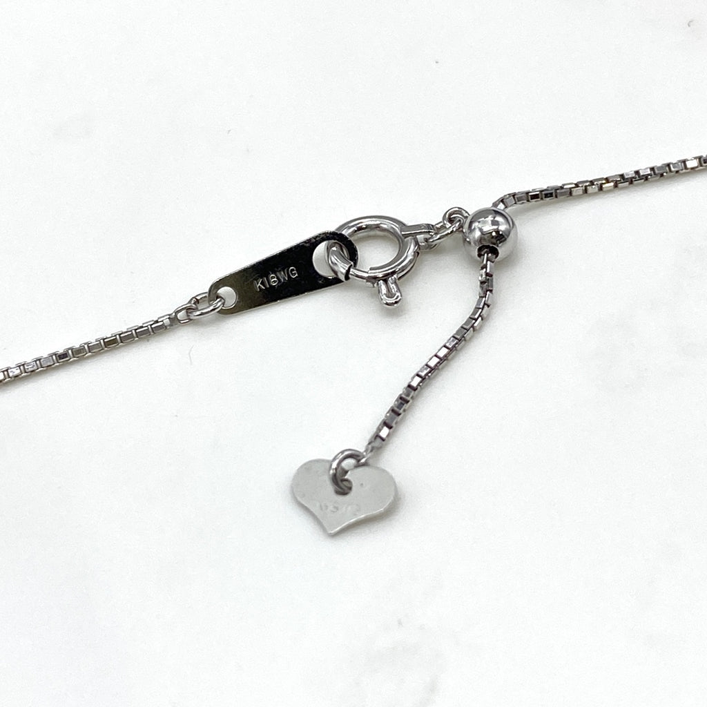 フラワーモチーフ デザインネックレス WG ホワイトゴールド ペンダント 花 ネックレス K18 WG ダイヤモンド レディース 【中古】nbjwl