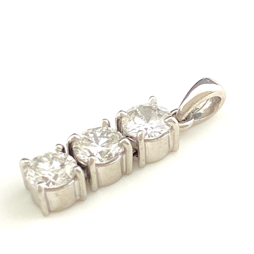 メレダイヤ ペンダントトップ プラチナ ペンダントトップ Pt900 ダイヤモンド レディース 【中古】nbjwl