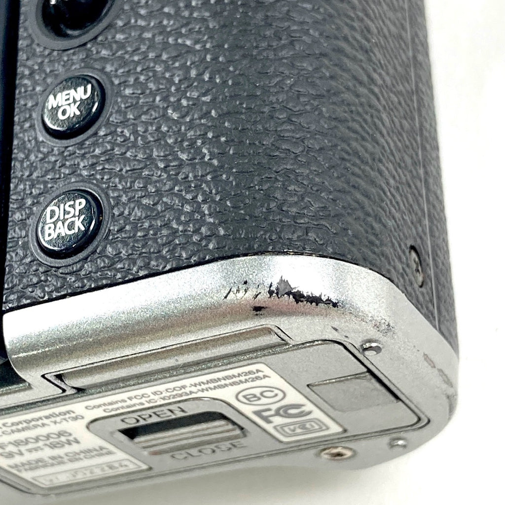 富士フイルム FUJIFILM X-T30 ボディ シルバー デジタル ミラーレス 一眼カメラ 【中古】