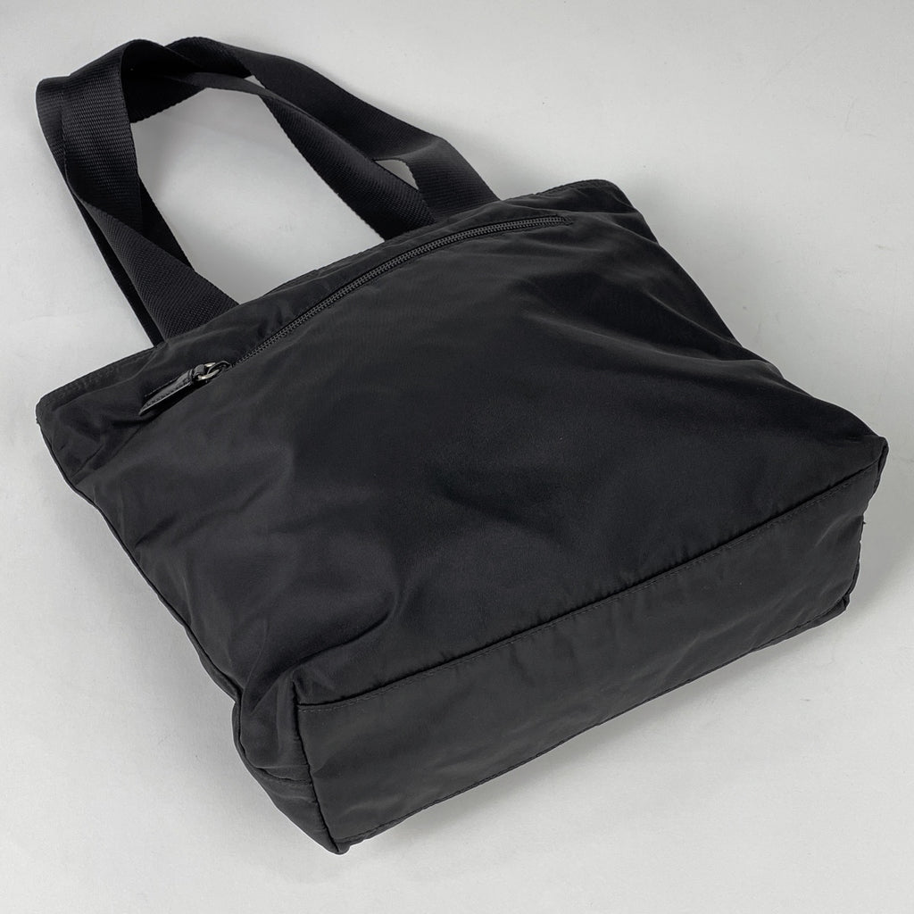 プラダ ロゴプレート トートバッグ ショルダーバッグ トートバッグ ナイロン ネロ(ブラック) レディース 【中古】brbag