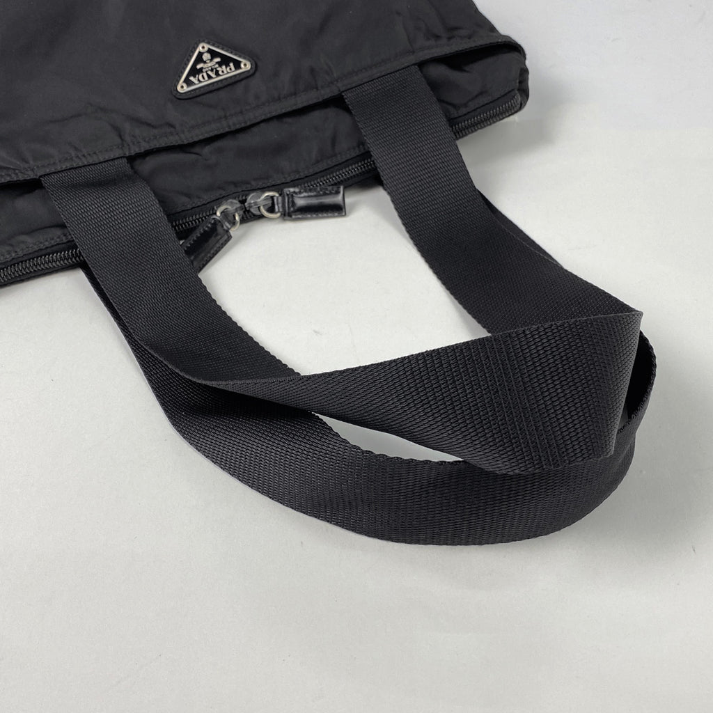 プラダ ロゴプレート トートバッグ ショルダーバッグ トートバッグ ナイロン ネロ(ブラック) レディース 【中古】brbag
