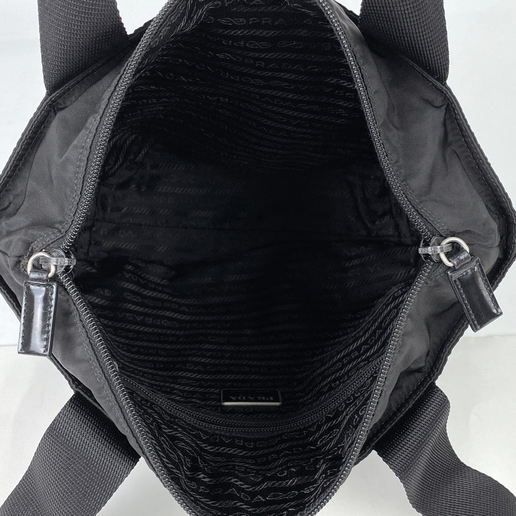 プラダ ロゴプレート トートバッグ ショルダーバッグ トートバッグ ナイロン ネロ(ブラック) レディース 【中古】brbag