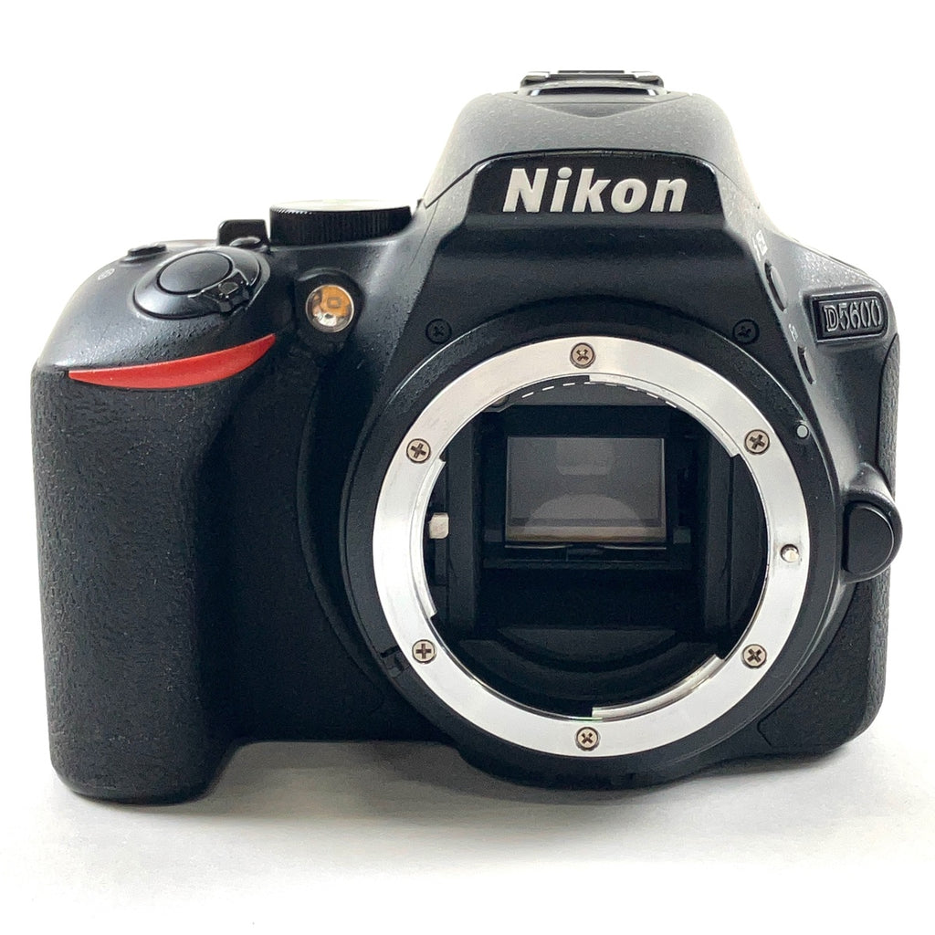 ニコン Nikon D5600 ボディ［ジャンク品］ デジタル 一眼レフカメラ 【中古】cambb