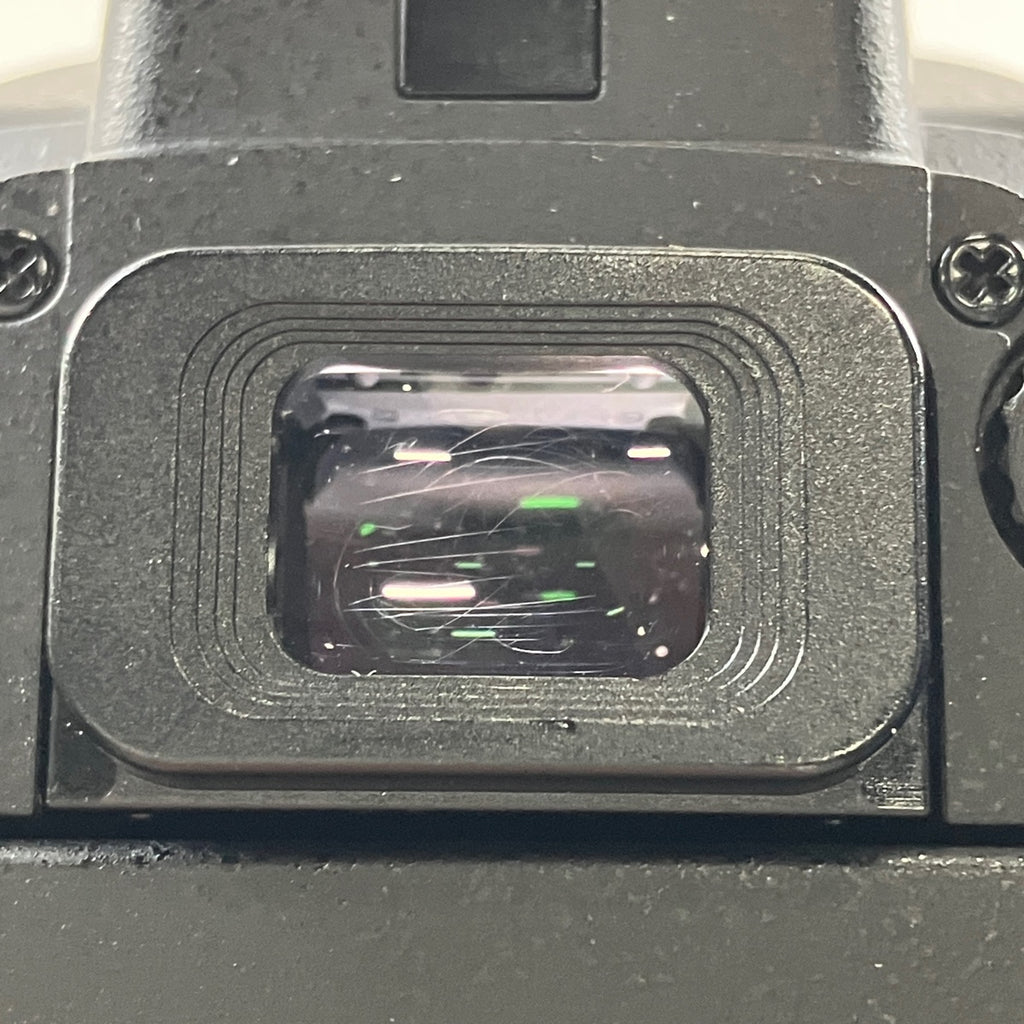 ニコン Nikon D5600 ボディ［ジャンク品］ デジタル 一眼レフカメラ 【中古】cambb