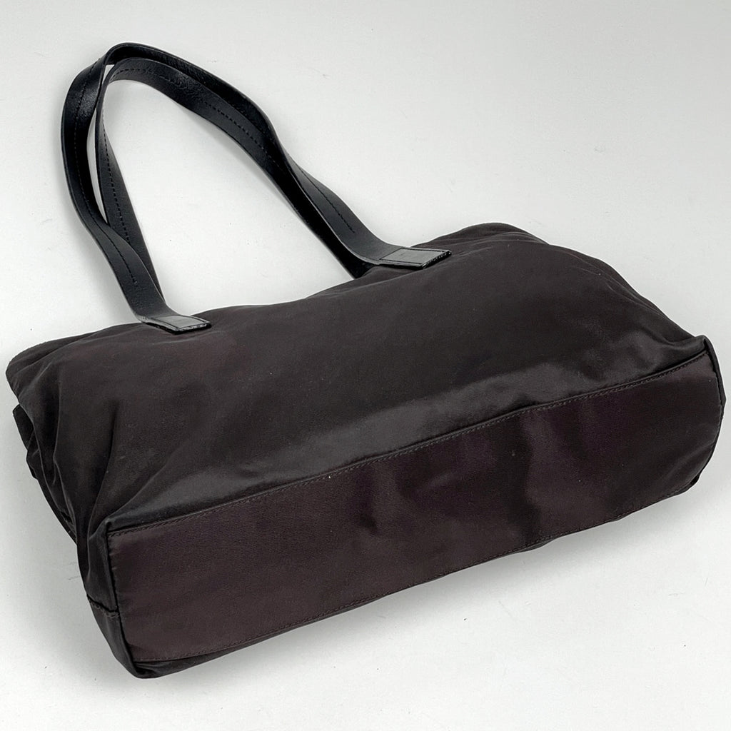 プラダ ロゴプレート トートバッグ ハンドバッグ ショルダーバッグ トートバッグ ナイロン ブラウン レディース 【中古】brbag