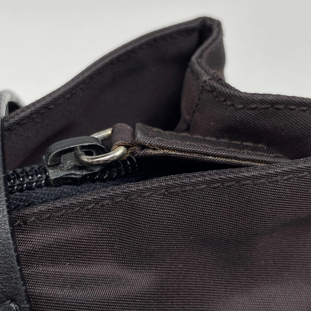 プラダ ロゴプレート トートバッグ ハンドバッグ ショルダーバッグ トートバッグ ナイロン ブラウン レディース 【中古】brbag