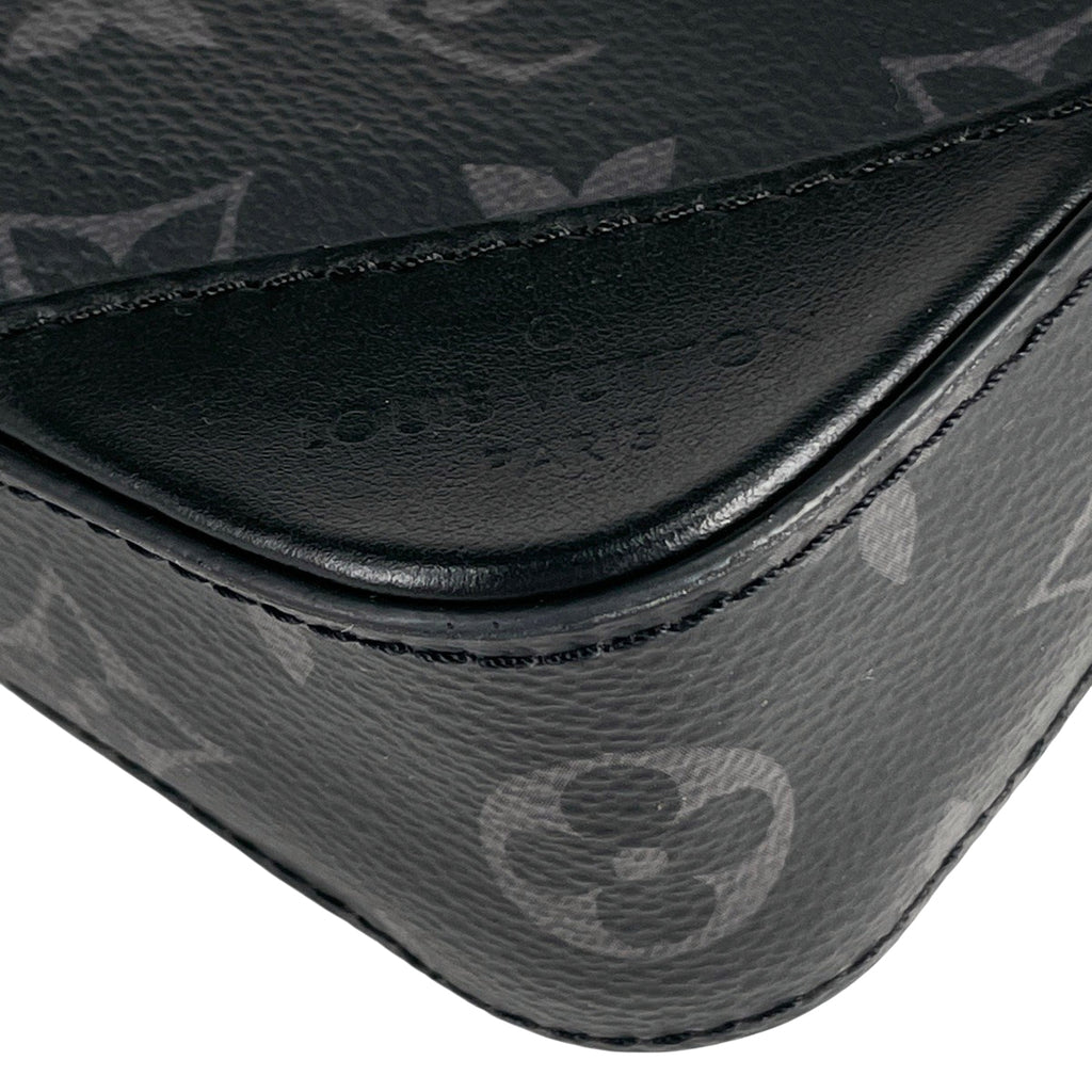 ルイ・ヴィトン トリオ メッセンジャー モノグラムリバース ポーチ ショルダーバッグ モノグラムエクリプス ノワール(ブラック) グレー M69443 メンズ 【中古】brbag