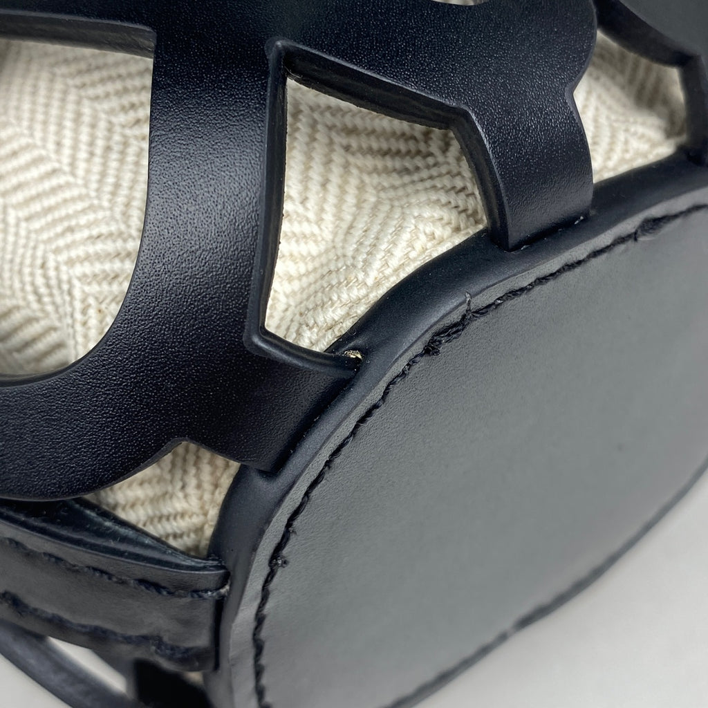 ロエベ アナグラム ショルダーバッグ 斜め掛け ショルダーバッグ レザー ブラック ベージュ レディース 【中古】brbag