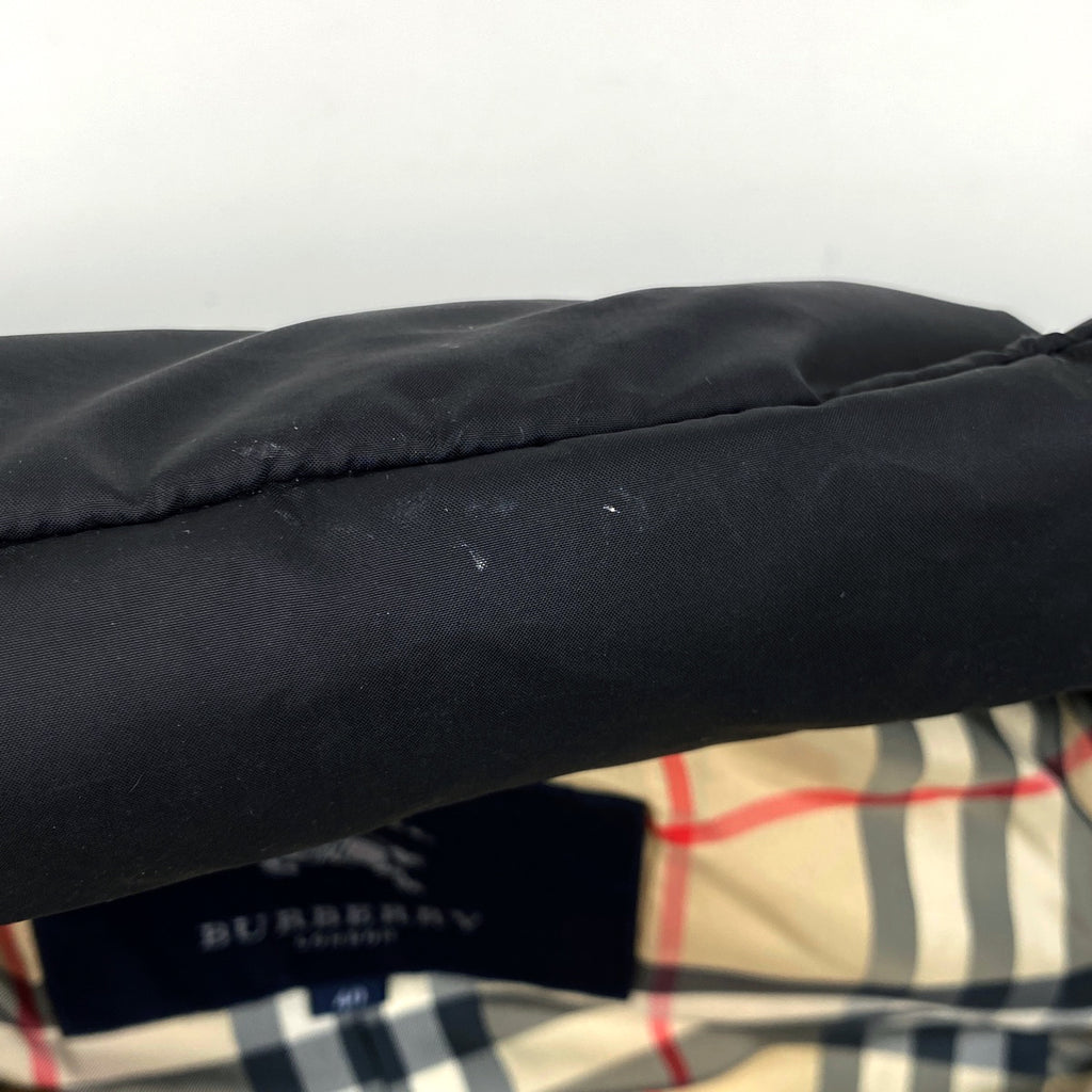 バーバリー ロゴボタン ダウンベスト 裏チェック アウター ダウンベスト ナイロン ブラック レディース 【中古】brapp