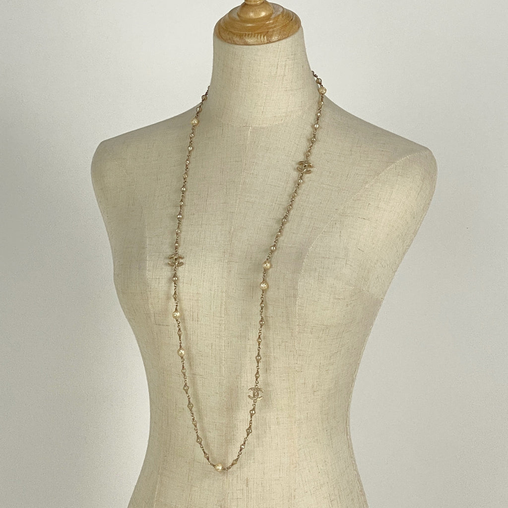 シャネル ココマーク フェイクパール ネックレス ロング ネックレス GP ゴールド レディース 【中古】bracc