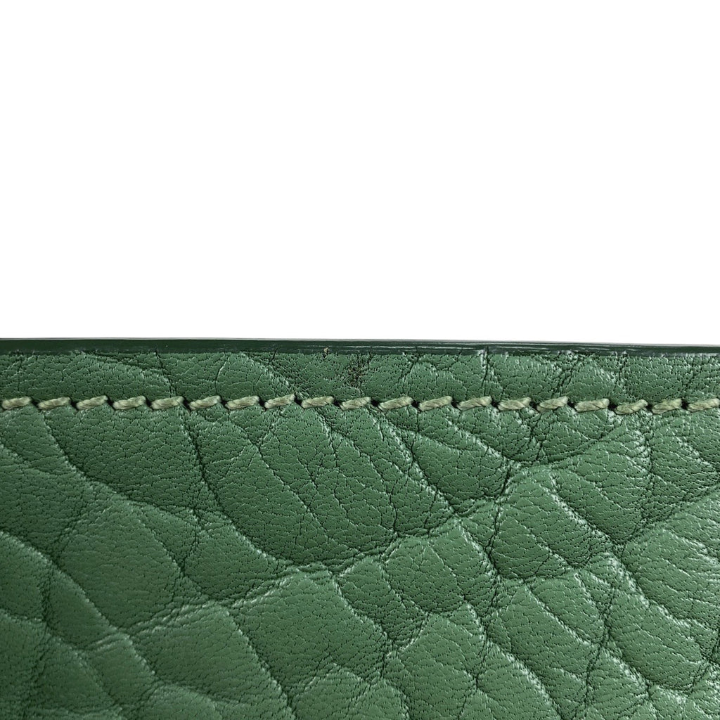 プラダ レザートライアングル ショルダーバッグ 23SS ショルダーバッグ レザー グリーン レディース 【中古】brbag