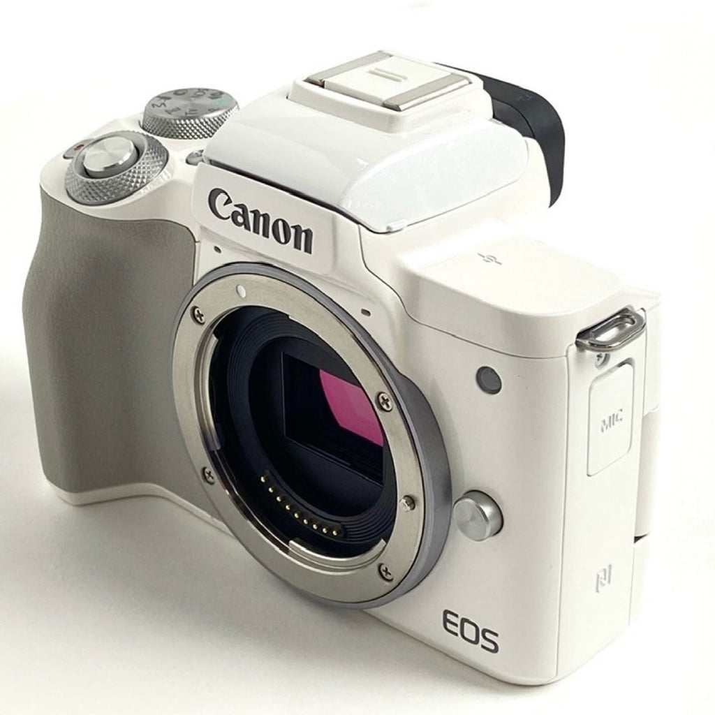 キヤノン Canon EOS Kiss M ダブルズームキット ホワイト デジタル ミラーレス 一眼カメラ 【中古】