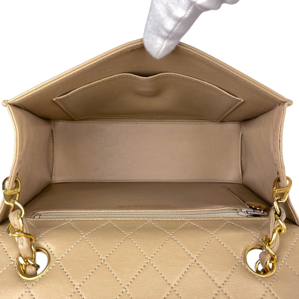 【在庫一掃】 シャネル ココマーク チェーン ショルダーバッグ マトラッセ ショルダーバッグ レザー ベージュ レディース 【中古】 brbag