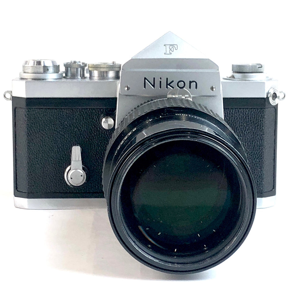 ニコン Nikon F アイレベル シルバー + Ai NIKKOR 200mm F4 フィルム マニュアルフォーカス 一眼レフカメラ 【中古】