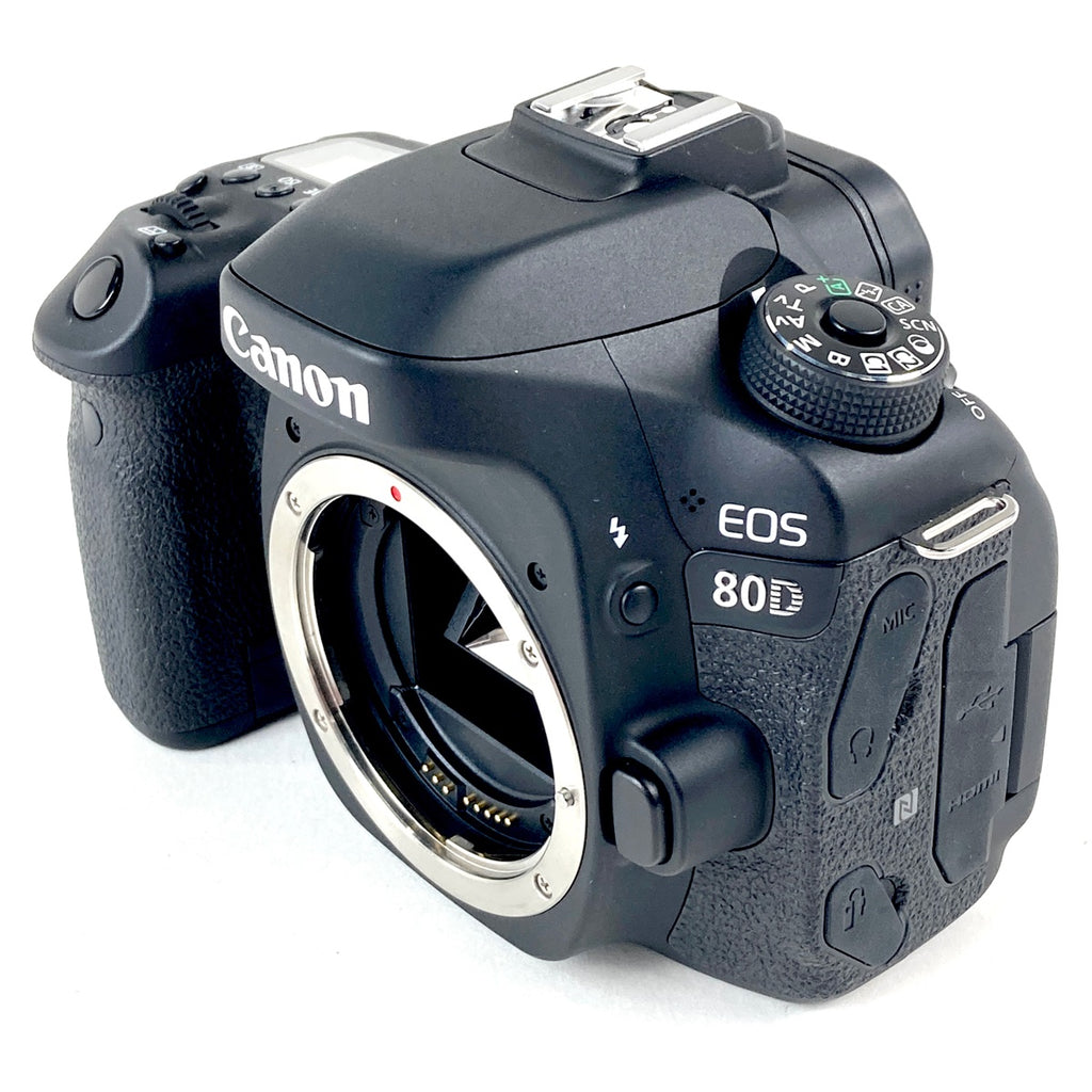 キヤノン Canon EOS 80D EF-S 18-135 IS USM レンズキット デジタル 一眼レフカメラ 【中古】