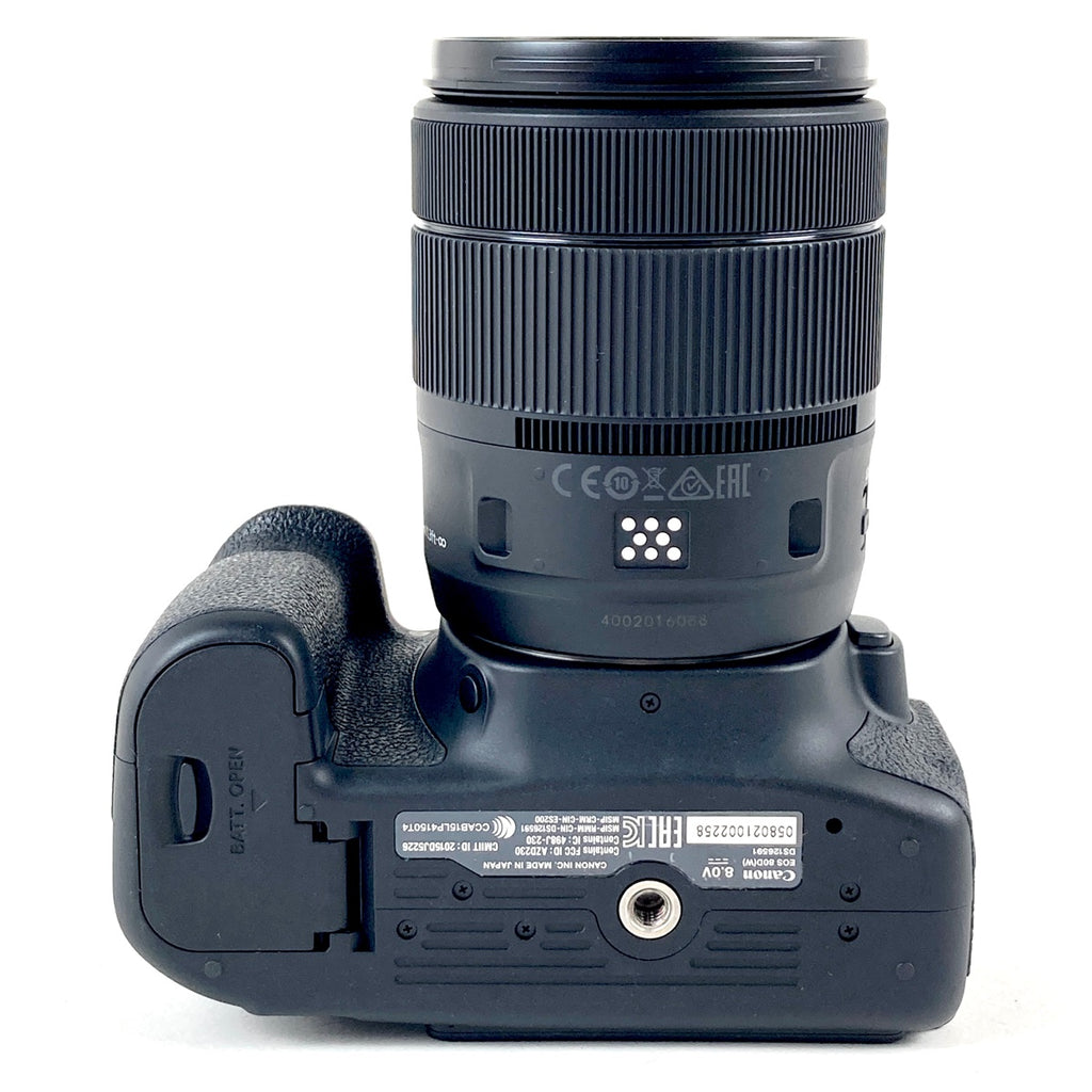 キヤノン Canon EOS 80D EF-S 18-135 IS USM レンズキット デジタル 一眼レフカメラ 【中古】
