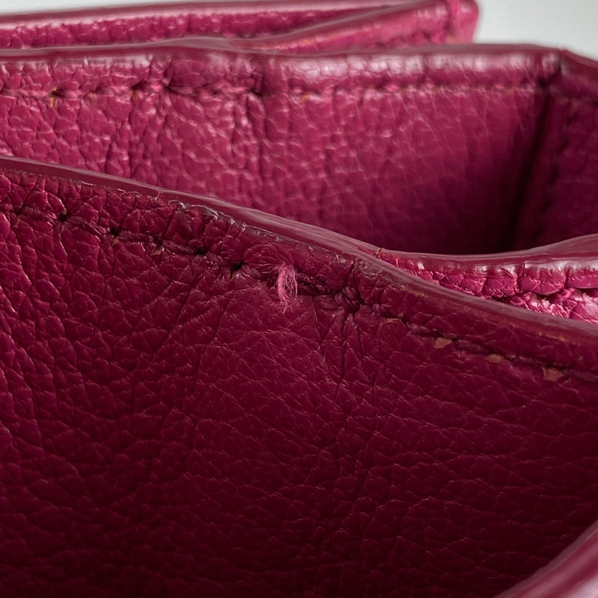 バイセル公式】ミュウ ミュウ ロゴ ハンドバッグ 2WAY