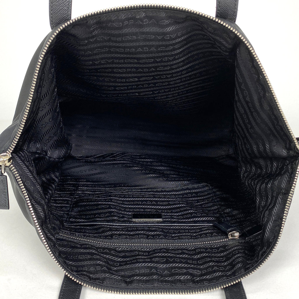 プラダ ロゴプレート トートバッグ ショルダーバッグ トートバッグ ナイロン ネロ(ブラック) レディース 【中古】brbag