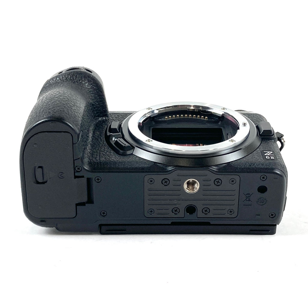 ニコン Nikon Z6 II 24-70 レンズキット デジタル ミラーレス 一眼カメラ 【中古】cambb