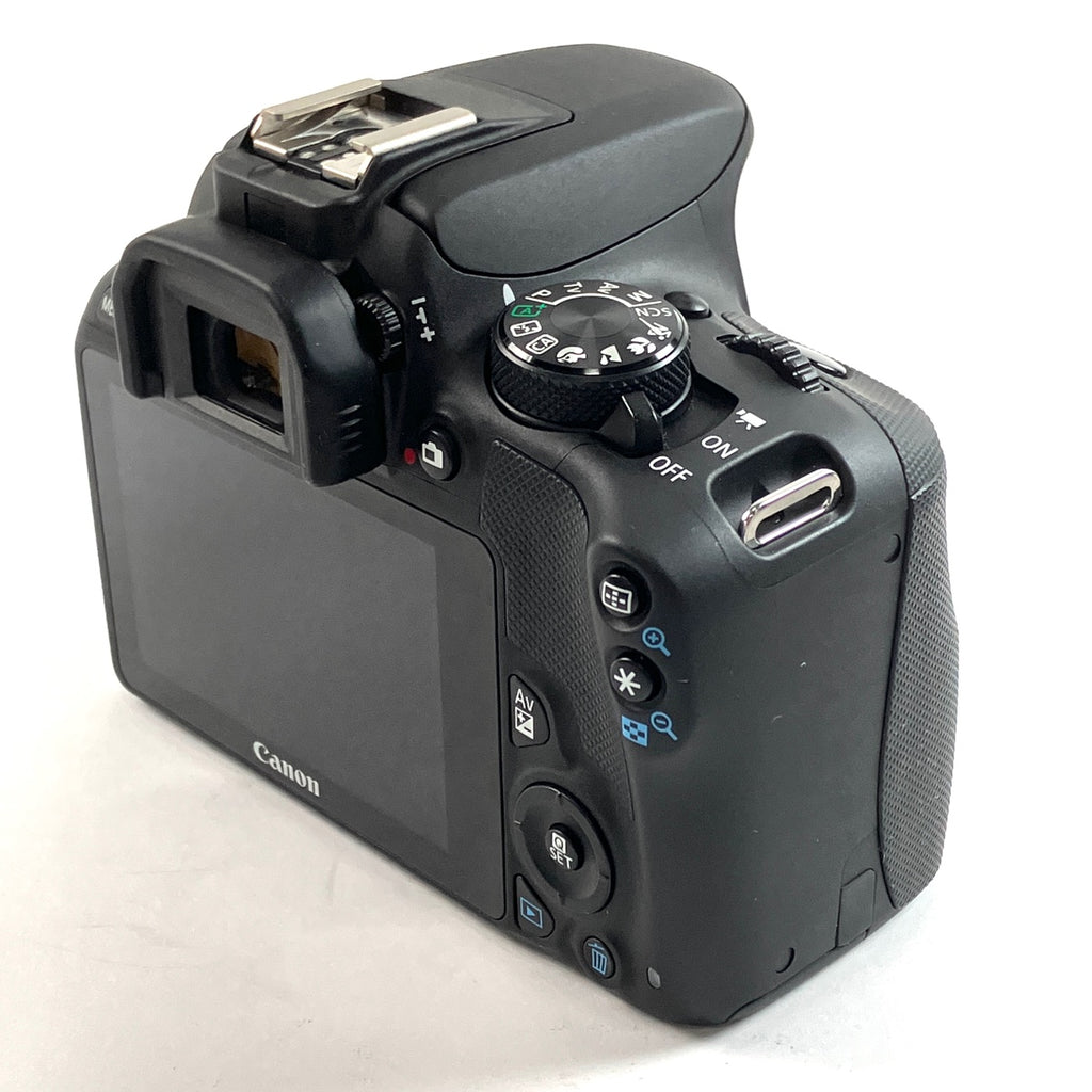 Amazon | Canon デジタル一眼レフカメラ EOS 7D Mark II EF-S18
