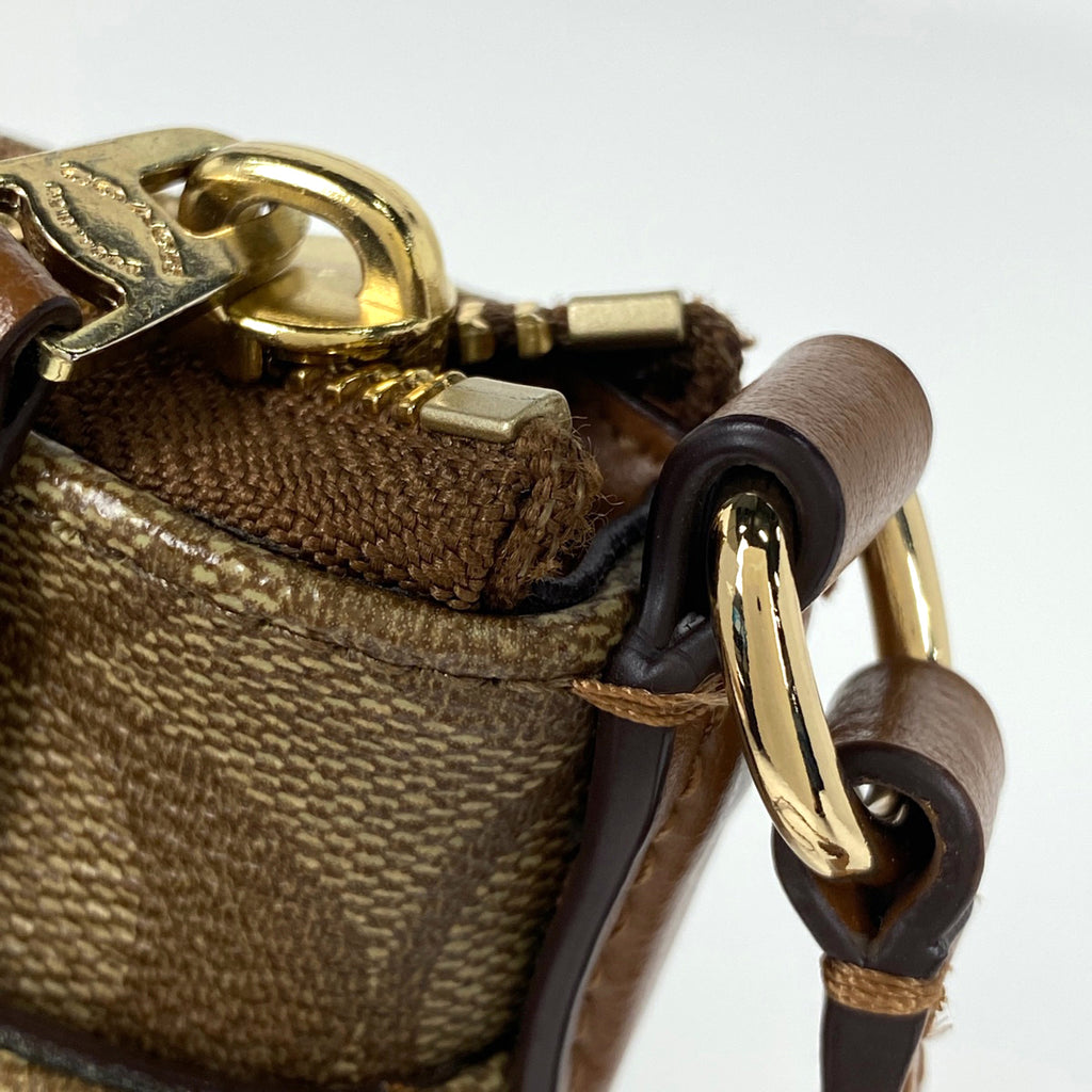 コーチ　アクセサリーポーチ ワンショルダー キャンバス シグネチャー COACH - COACH アクセサリーポーチ ワンショルダー キャンバス