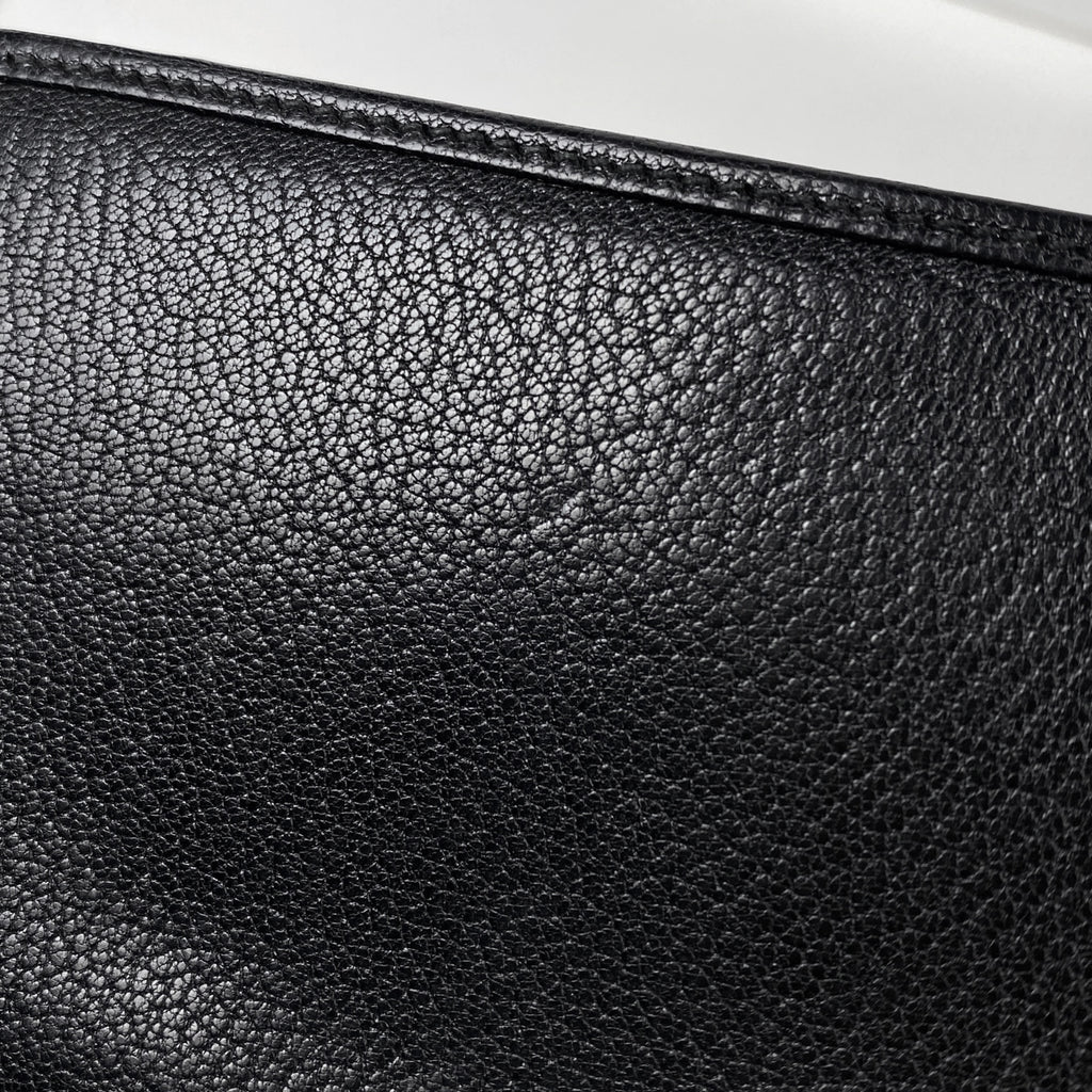 ロエベ アナグラム 長財布 ラウンドファスナー 長財布 レザー ブラック レディース 【中古】 brbag