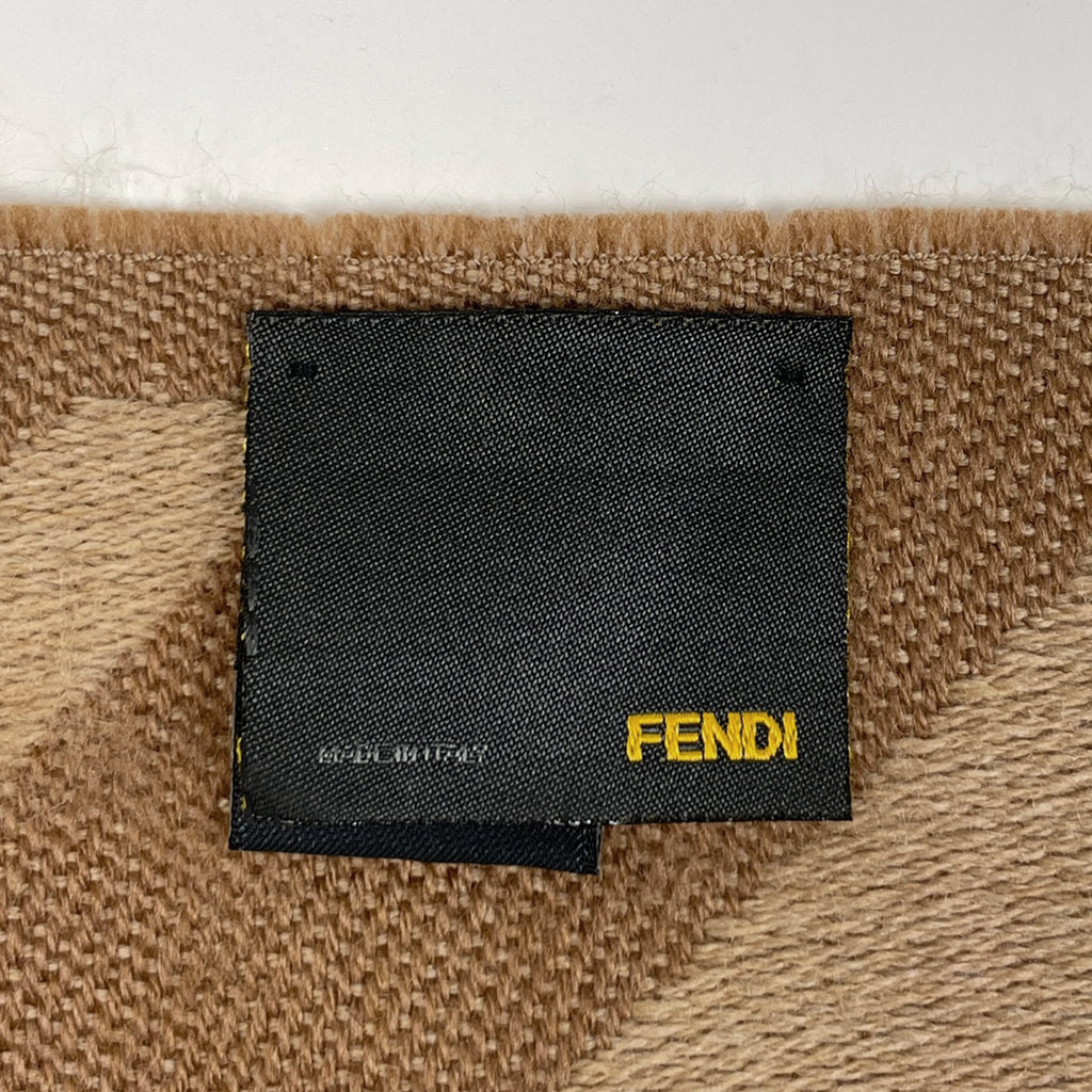 フェンディ ズッカ柄 マフラー フリンジ ロゴ マフラー ウール ブラウン レディース 【中古】brbag