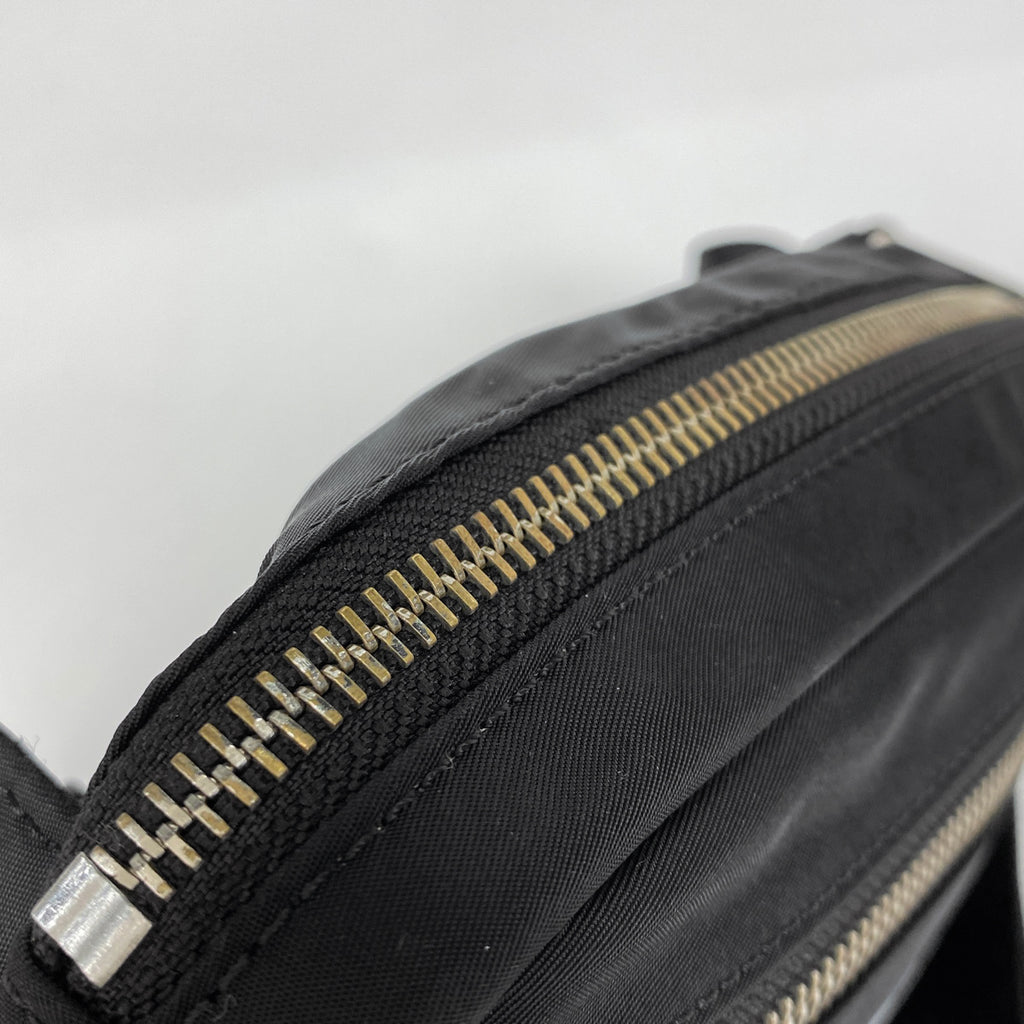 バーバリー ロゴ ウエストバッグ ウエストポーチ ナイロン ブラック レディース 【中古】brbag