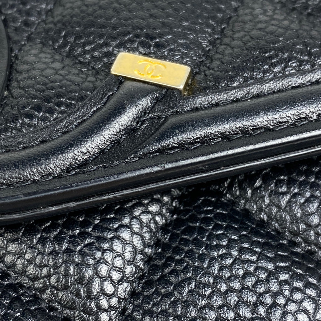 シャネル CCフィリグリー 二つ折り 長財布 ココマーク フラップウォレット 長財布 キャビアスキン ブラック A84448 レディース 【中古】brbag