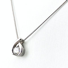 ダイヤモンド デザインネックレス プラチナ ペンダント ネックレス Pt900 Pt850 ダイヤモンド レディース 【中古】nbjwl