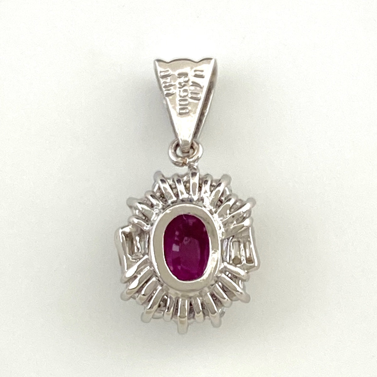 在庫一掃】 ルビー ペンダントトップ プラチナ メレダイヤ ペンダント