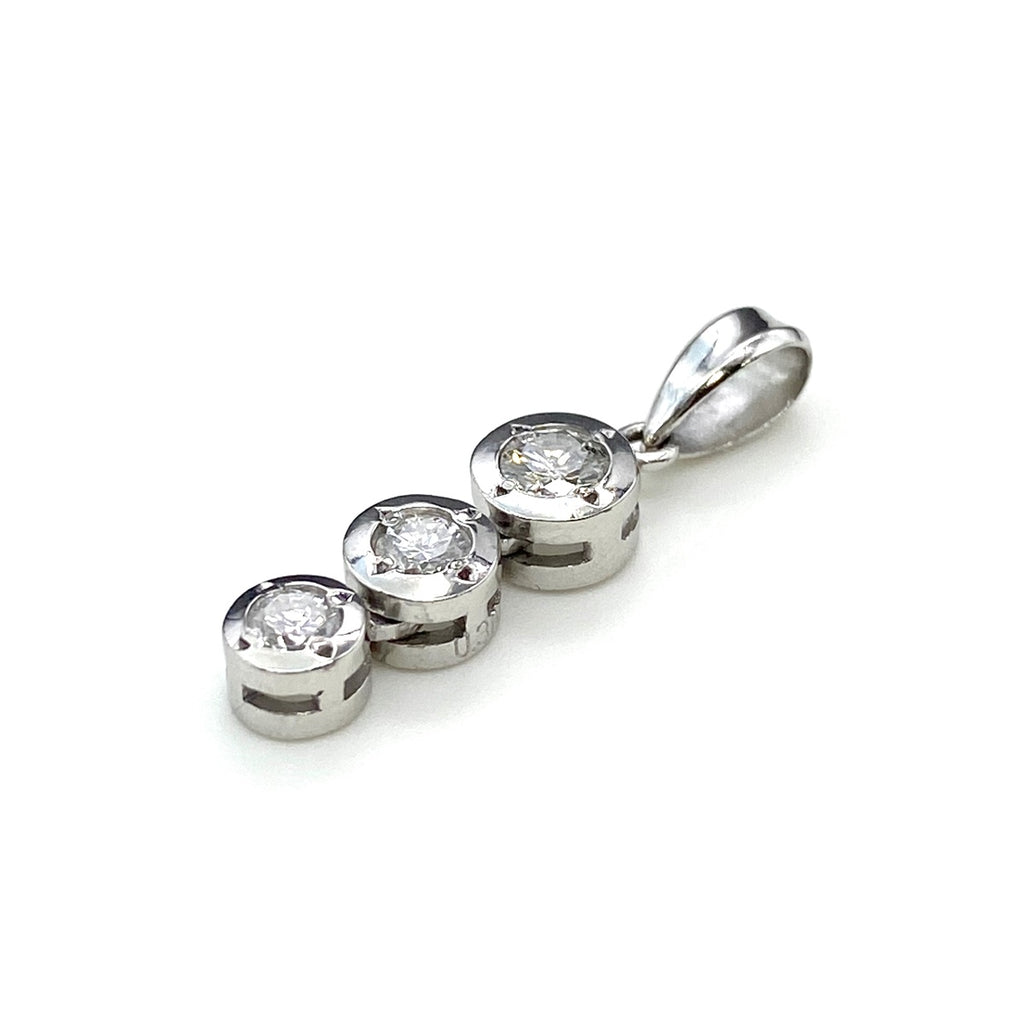 メレダイヤ ペンダントトップ プラチナ ペンダントトップ Pt900 ダイヤモンド レディース 【中古】nbjwl