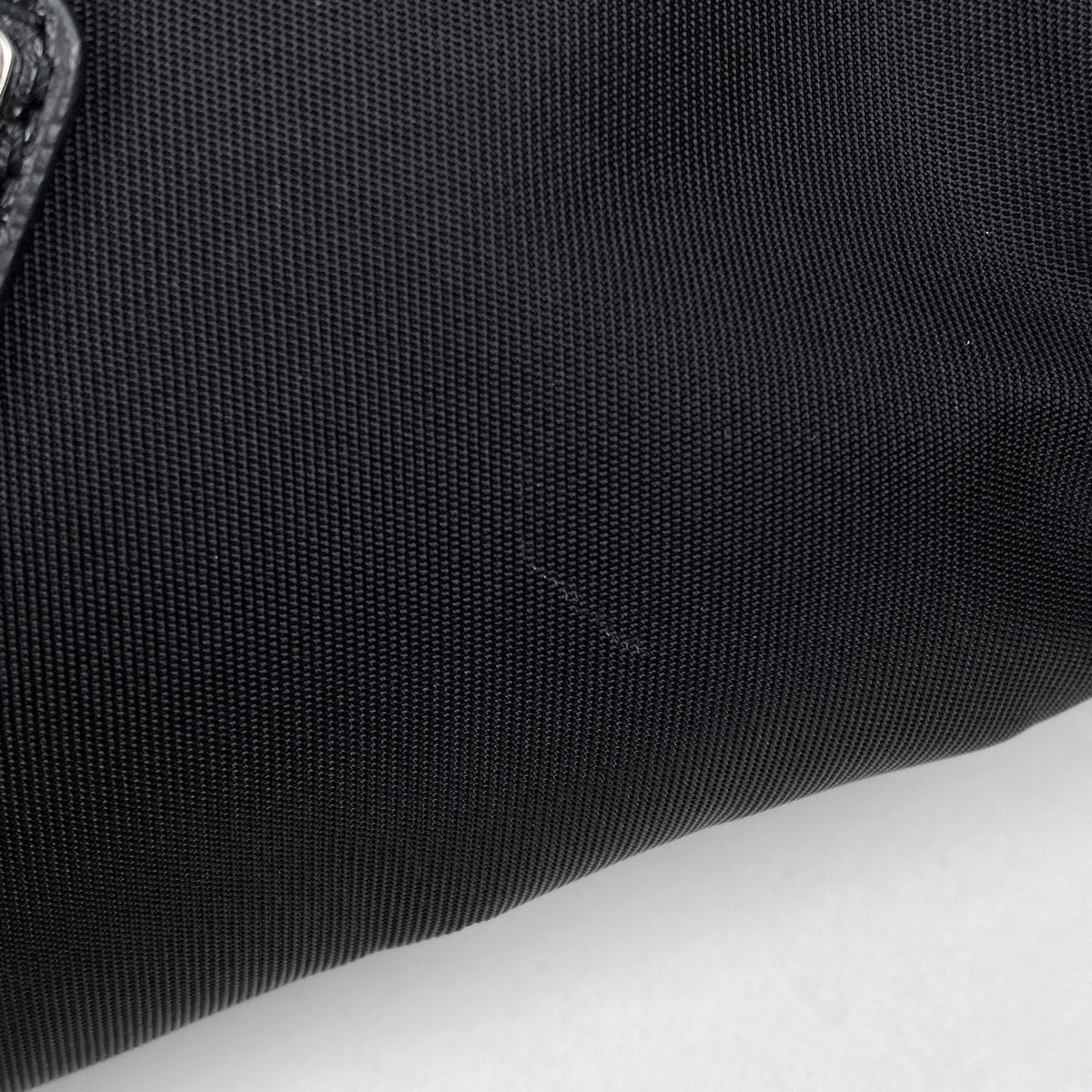 完売必至】PRADA◇Re Nylon ミニポーチ ロゴ入り キーリング
