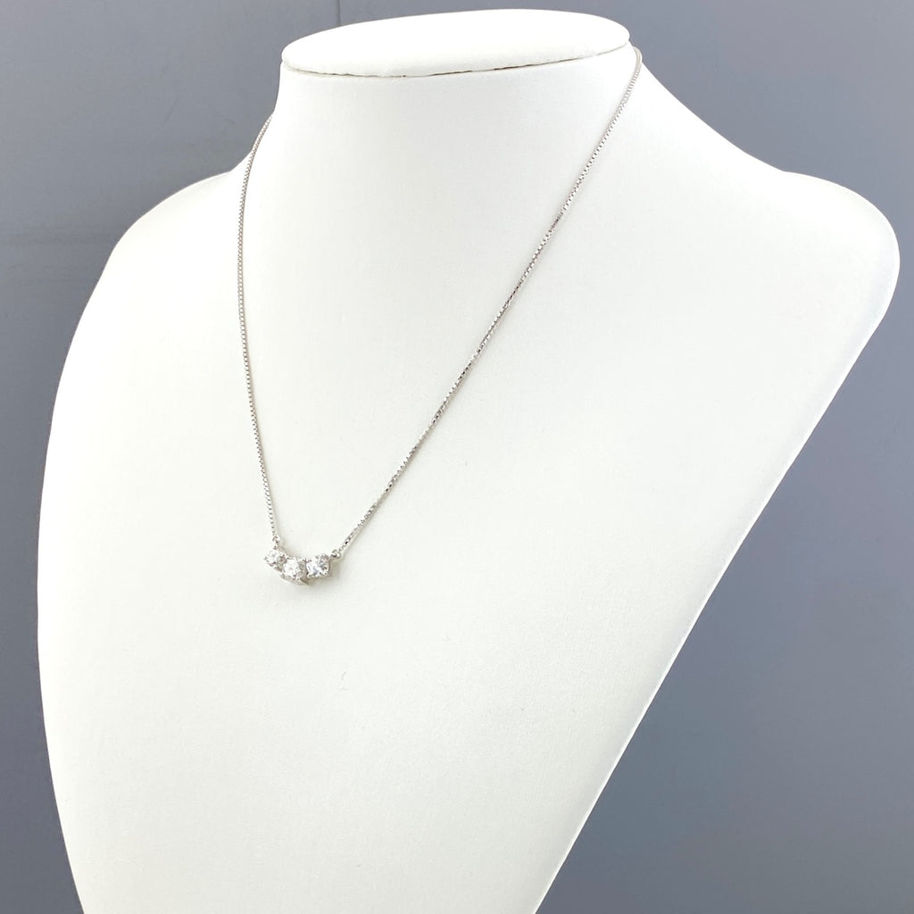 【最終値引き】 メレダイヤ デザインネックレス プラチナ ペンダント ネックレス Pt850 ダイヤモンド レディース 【中古】nbjwl