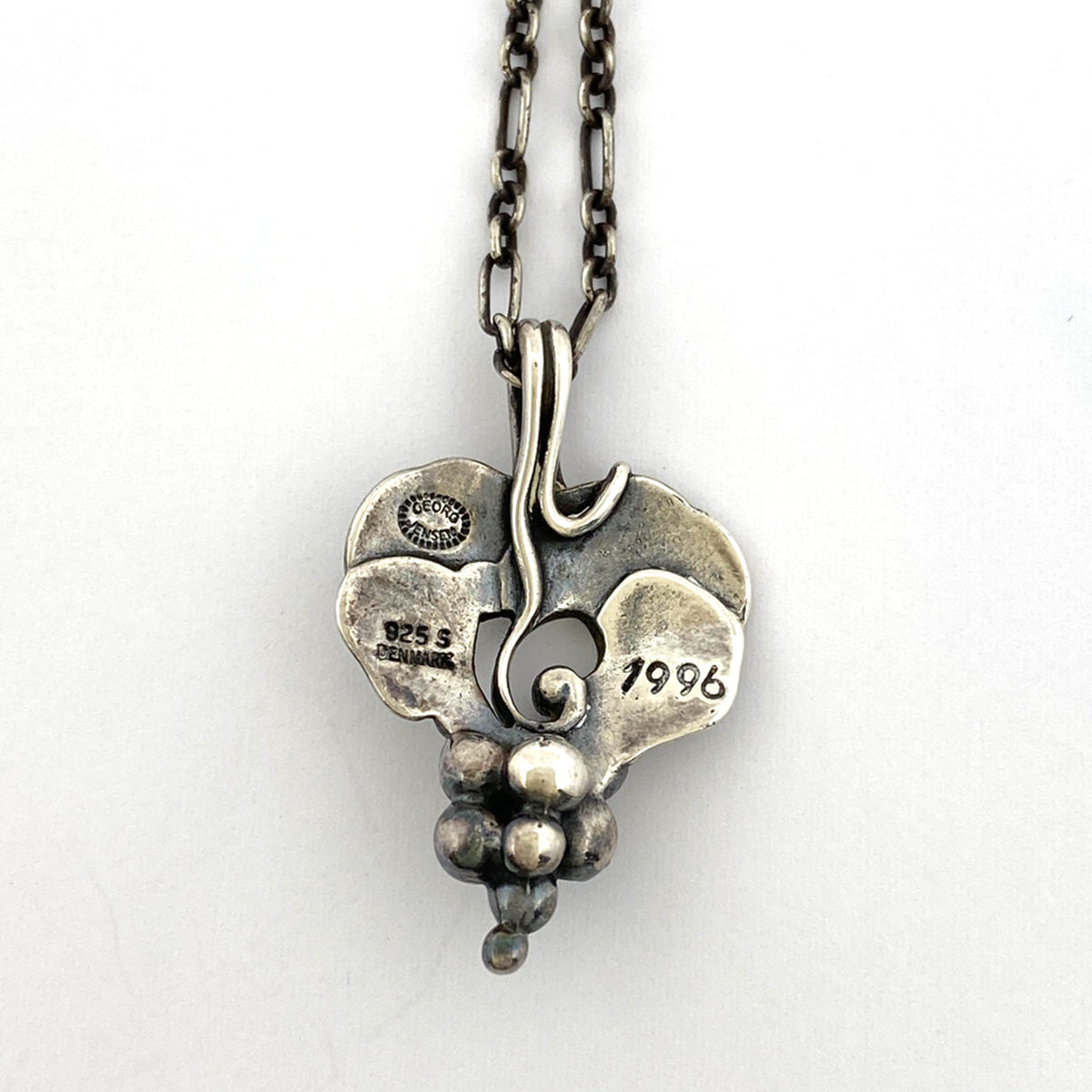 ジョージジェンセン　シルバーネックレス　ペンデュラム 美品 ジョージジェンセン ペンデュラム ネックレス 925（Georg
