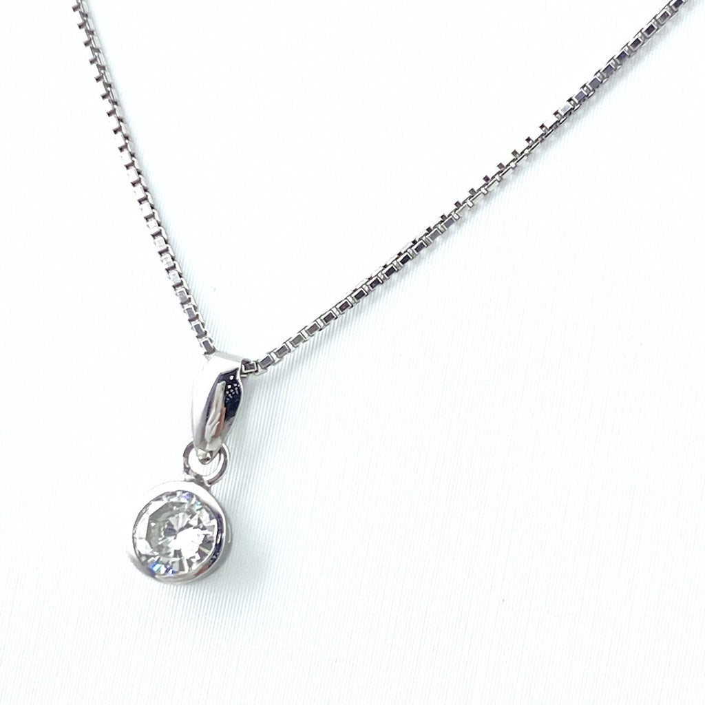 メレダイヤ デザインネックレス プラチナ ペンダント ネックレス Pt850 ダイヤモンド レディース 【中古】nbjwl
