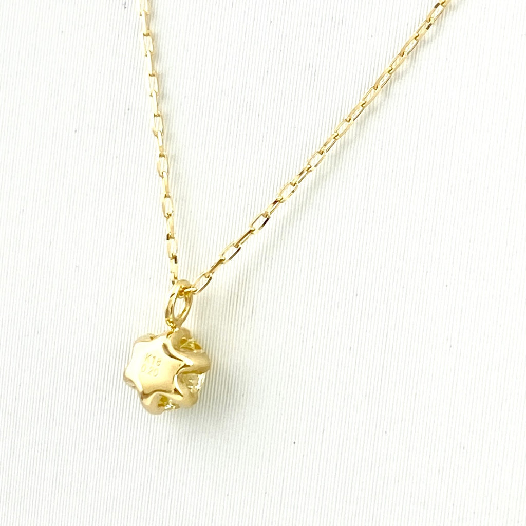 ダイヤモンド デザインネックレス YG イエローゴールド ペンダント ネックレス K18 ダイヤモンド レディース 【中古】nbjwl