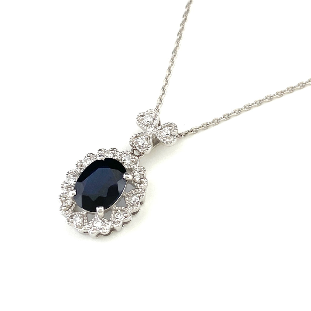 クローバーモチーフ デザインネックレス プラチナ ペンダント メレダイヤ ダイヤモンド 三つ葉 ネックレス Pt900 Pt850 サファイア レディース 【中古】 
 ラッピング可