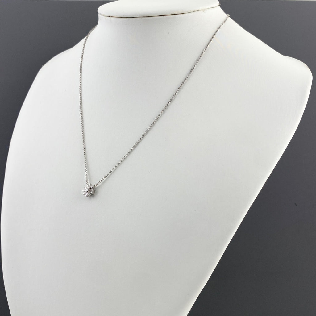 フラワーモチーフ デザインネックレス プラチナ ペンダント メレダイヤ 花 ネックレス Pt900 Pt850 ダイヤモンド レディース 【中古】nbjwl