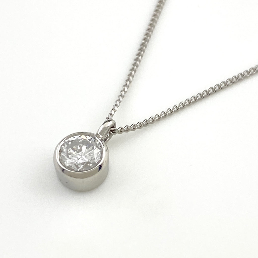 【在庫一掃】 ダイヤモンド デザインネックレス プラチナ ペンダント ネックレス Pt900 Pt850 ダイヤモンド レディース 【中古】 nbjwl