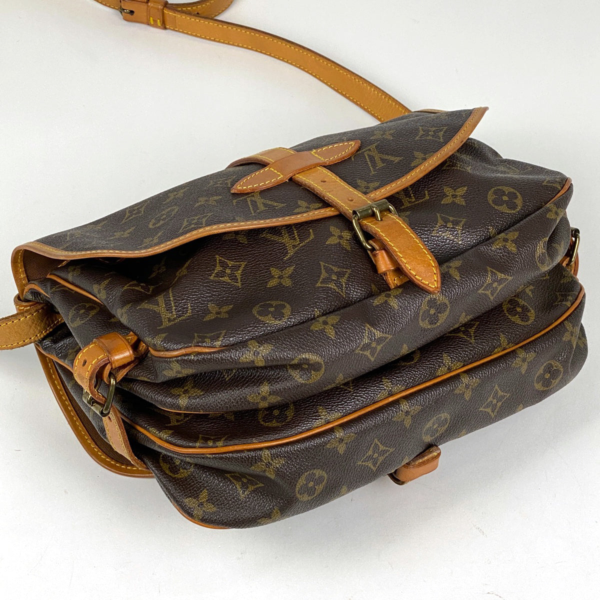 LOUIS VUITTON ソミュール30 ショルダーバッグ モノグラム