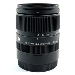 シグマ SIGMA Contemporary 18-50mm F2.8 DC DN (ソニーE/APS-C用) 一眼カメラ用レンズ(オートフォーカス) 【中古】cambb