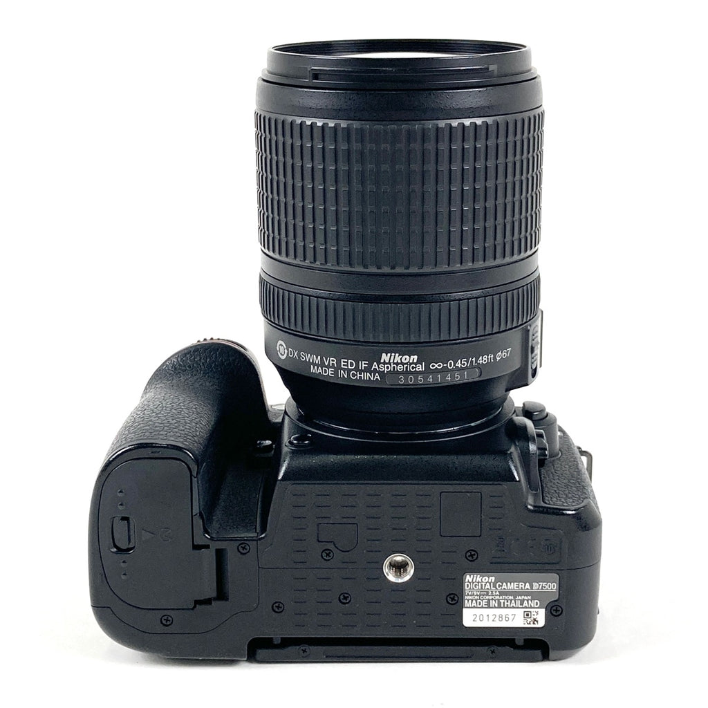ニコン Nikon D7500 18-140 VR レンズキット デジタル 一眼レフカメラ 【中古】